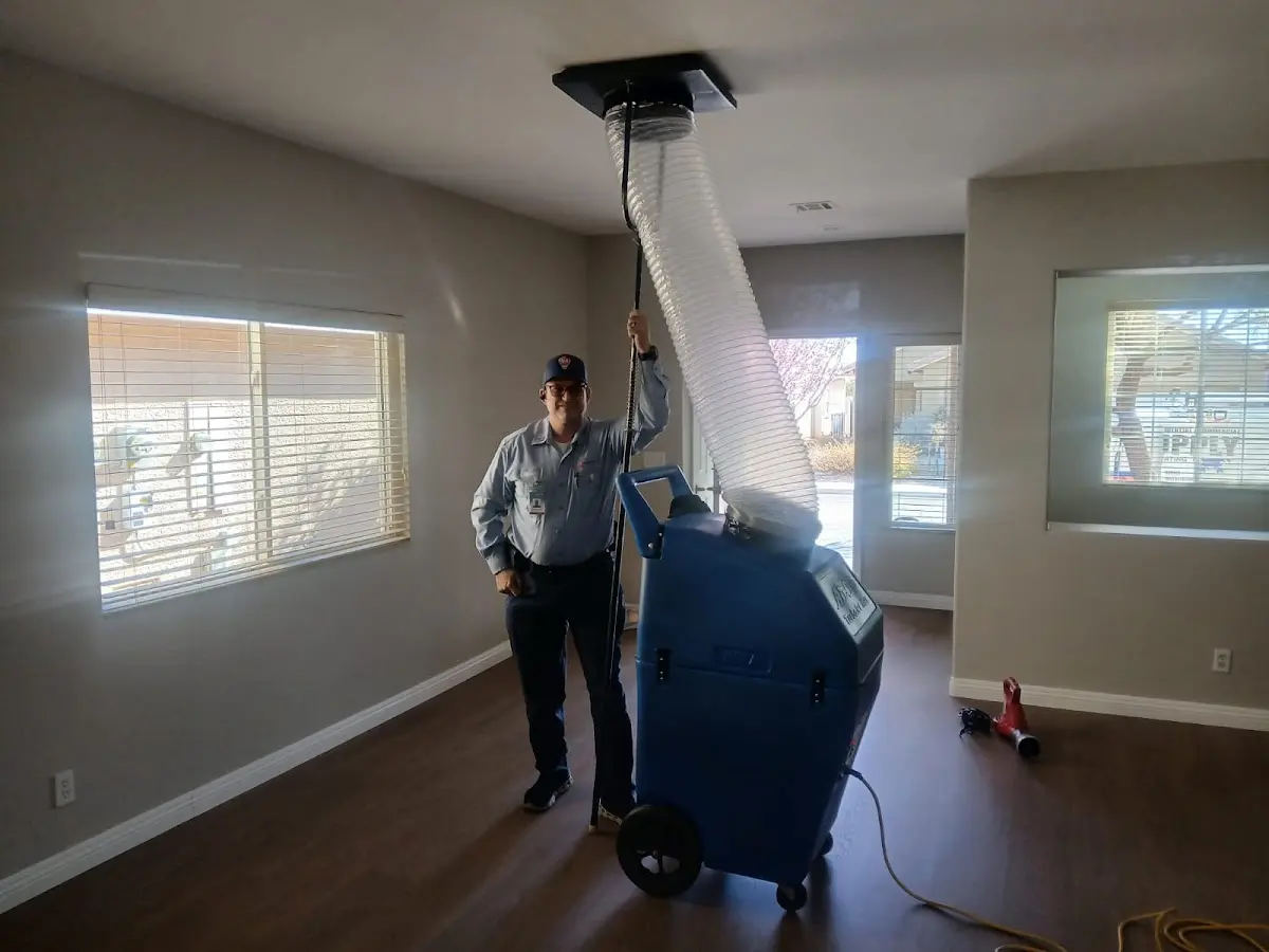 Professional Emergency HVAC Repair work inside a Farmingdale home